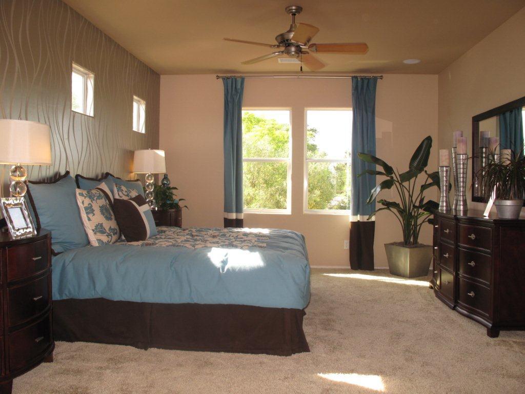 9116 South Roberts Road Tempe, AZ 85284 - Photo 14 of 22 MASTER BEDROOM