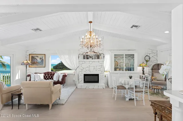 $3,500,000 | 5865 Jimmy Buffett Mem Highway, Melbourne Beach, FL 32951