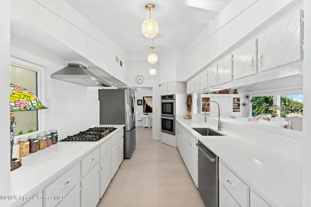 $3,500,000 | 5865 Jimmy Buffett Mem Highway, Melbourne Beach, FL 32951