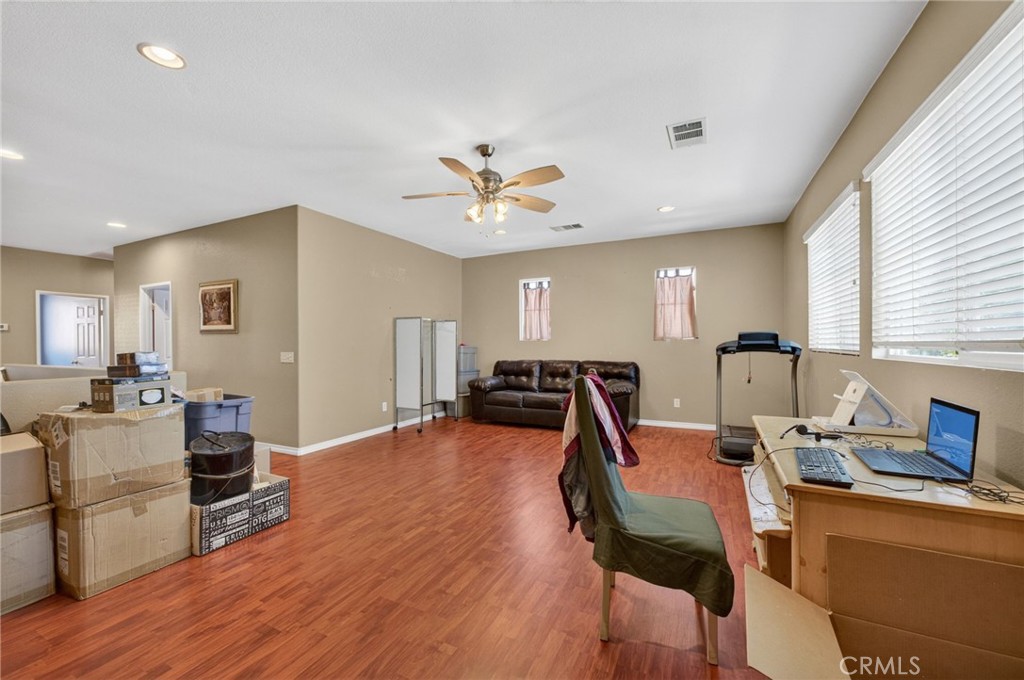31544 Borega Road Murrieta, CA 92563 - Photo 27 of 48
