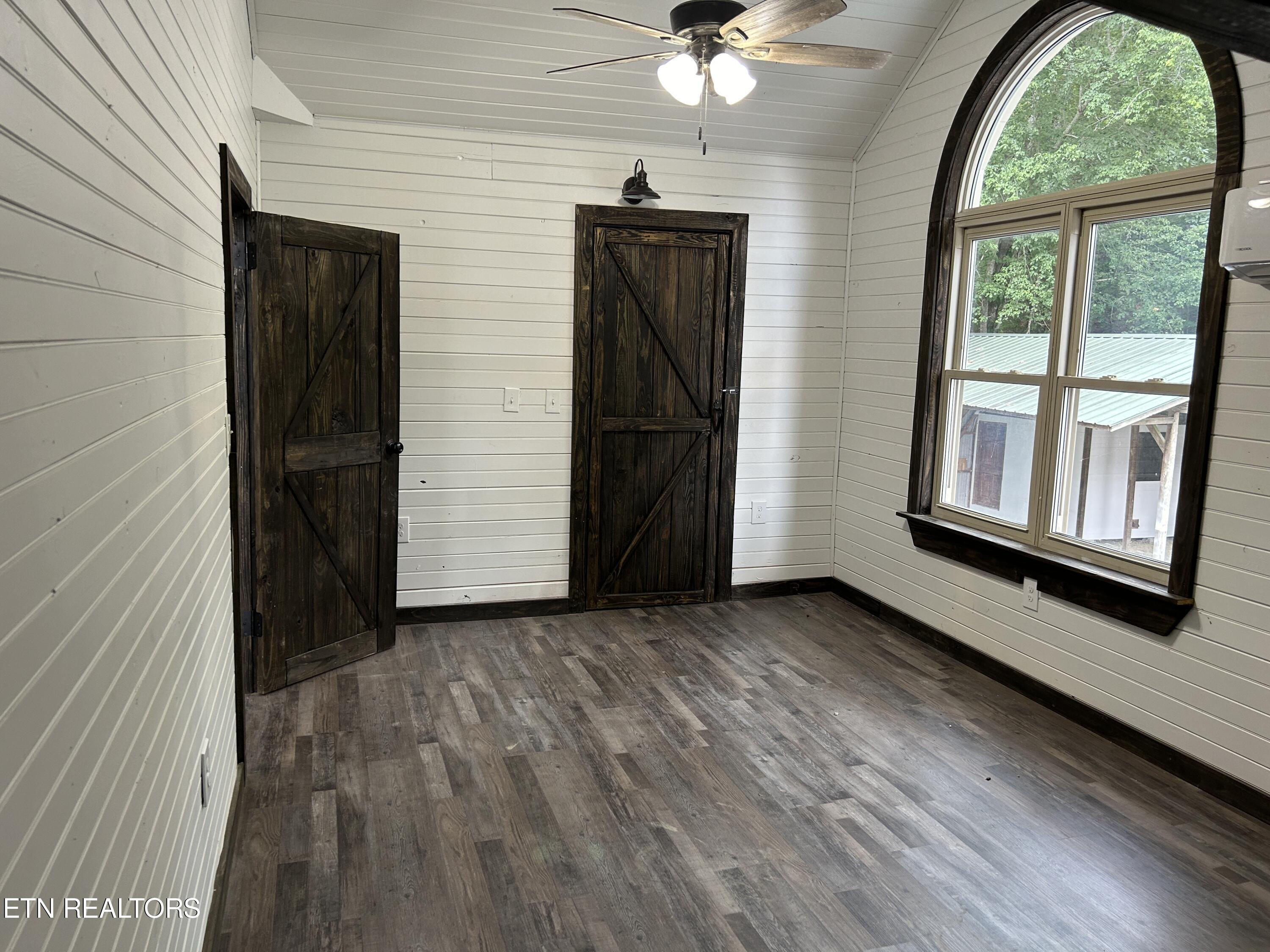 4423 Mt Helen Road Allardt, TN 38504 - Photo 22 of 34 IMG_8952