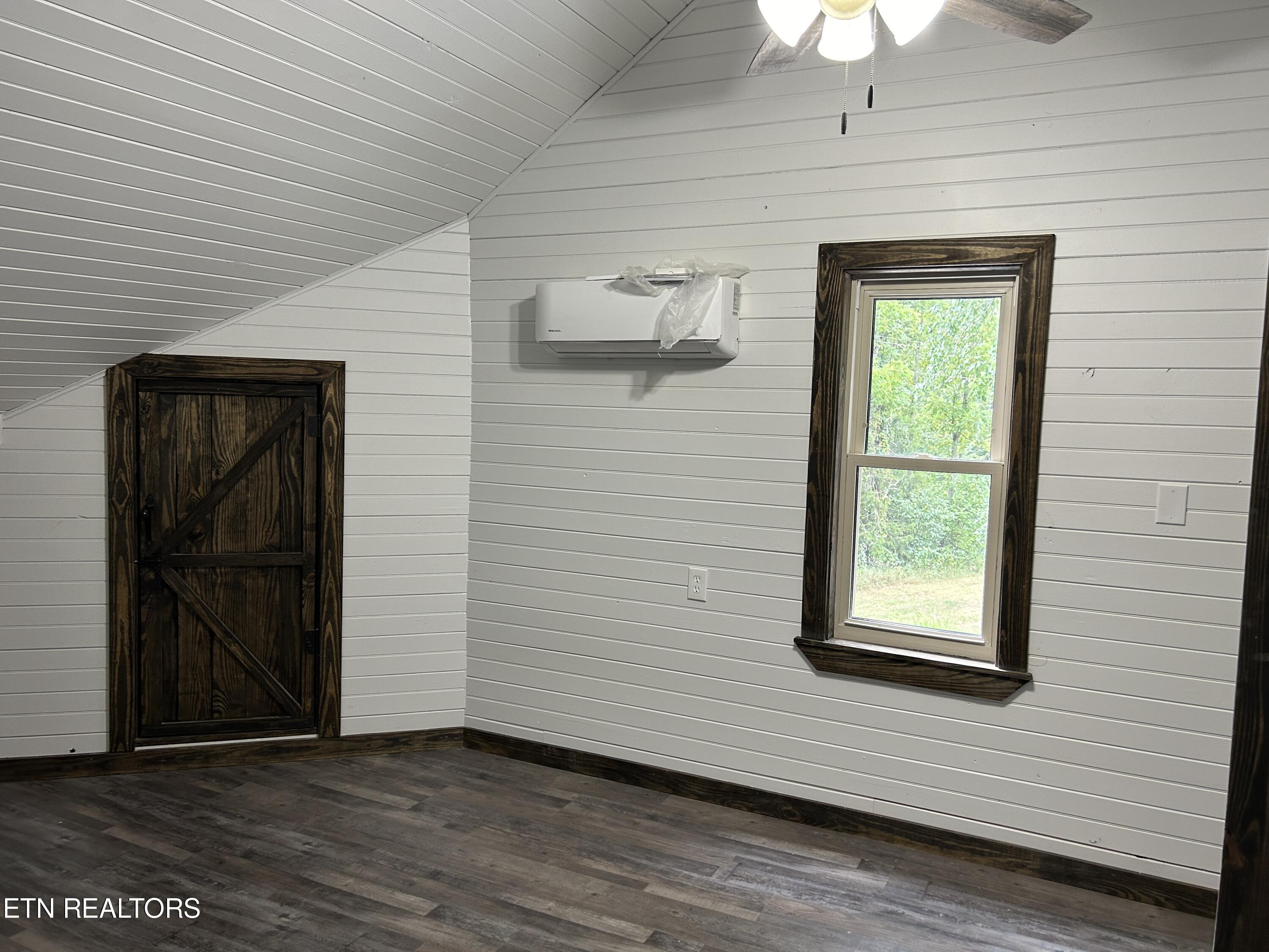 4423 Mt Helen Road Allardt, TN 38504 - Photo 24 of 34 IMG_8954