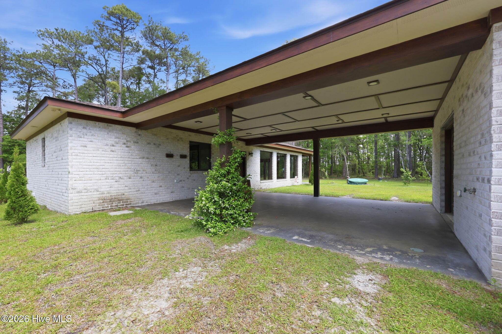 307 Crows Nest Road Beaufort, NC 28516 - Photo 34 of 50 6-web-or-mls-307 Crows Nest Rd 006