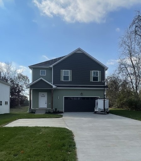 584 Lafayette Road Clarksville, TN 37042 - Photo 3 of 36 a front view of a house with a yard
