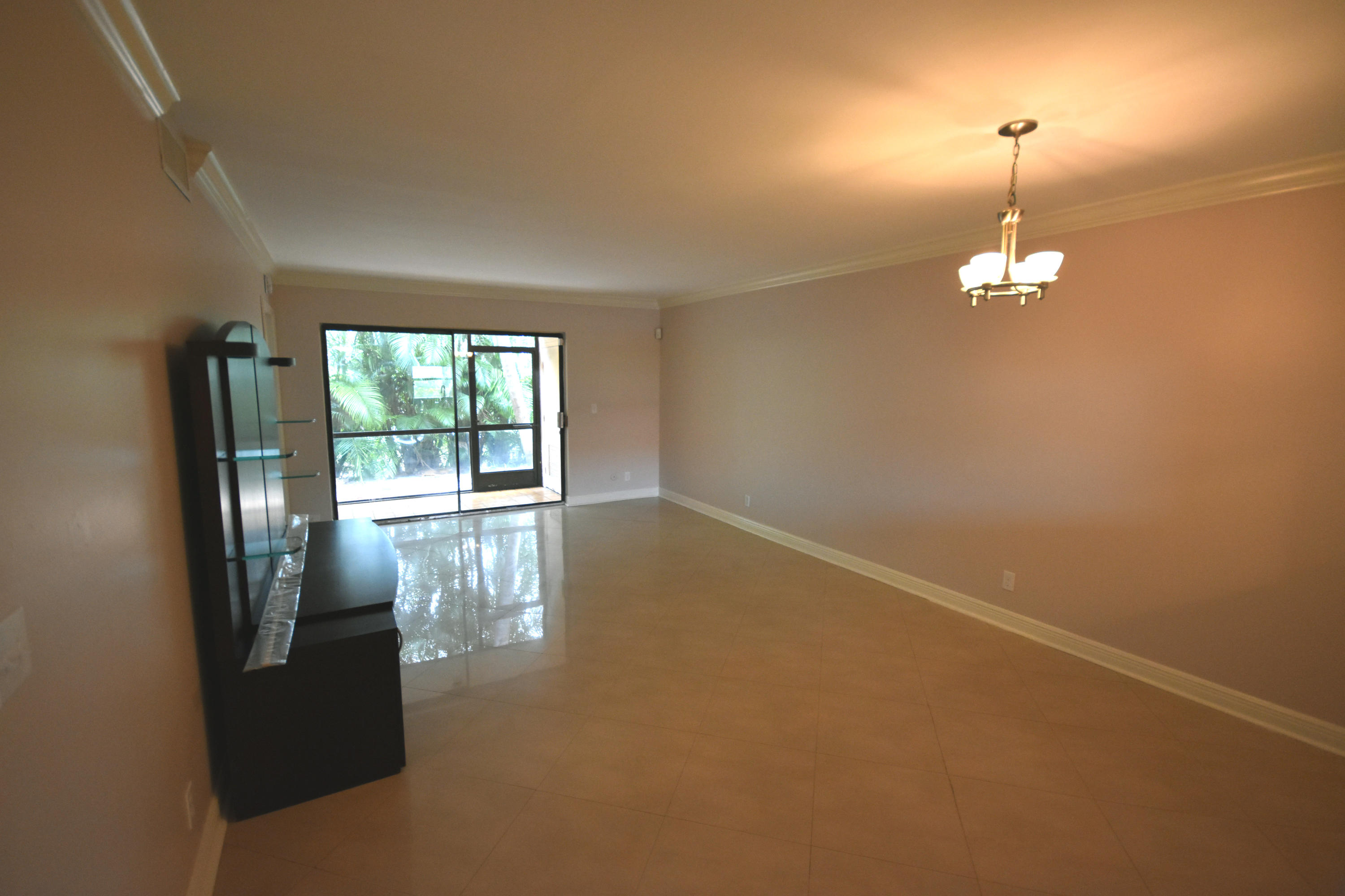 22064 Palms Way, Unit 103 Boca Raton, FL 33433 - Photo 2 of 16 Dining Living Room