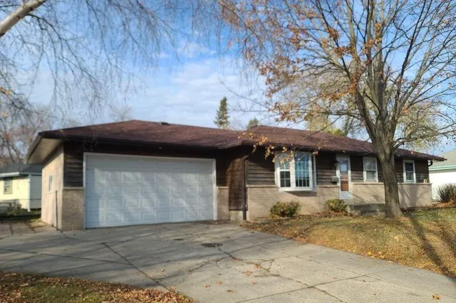 $273,000 | 6233 South Avalon Street, Milwaukee, WI 53221