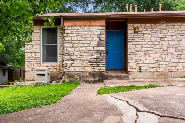 $1,050,000 | 2320 Montclaire Street, Austin, TX 78704