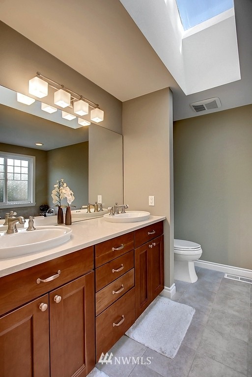 19305 133rd Place Southeast Renton, WA 98058 - Photo 18 of 25 Gallery Image 18