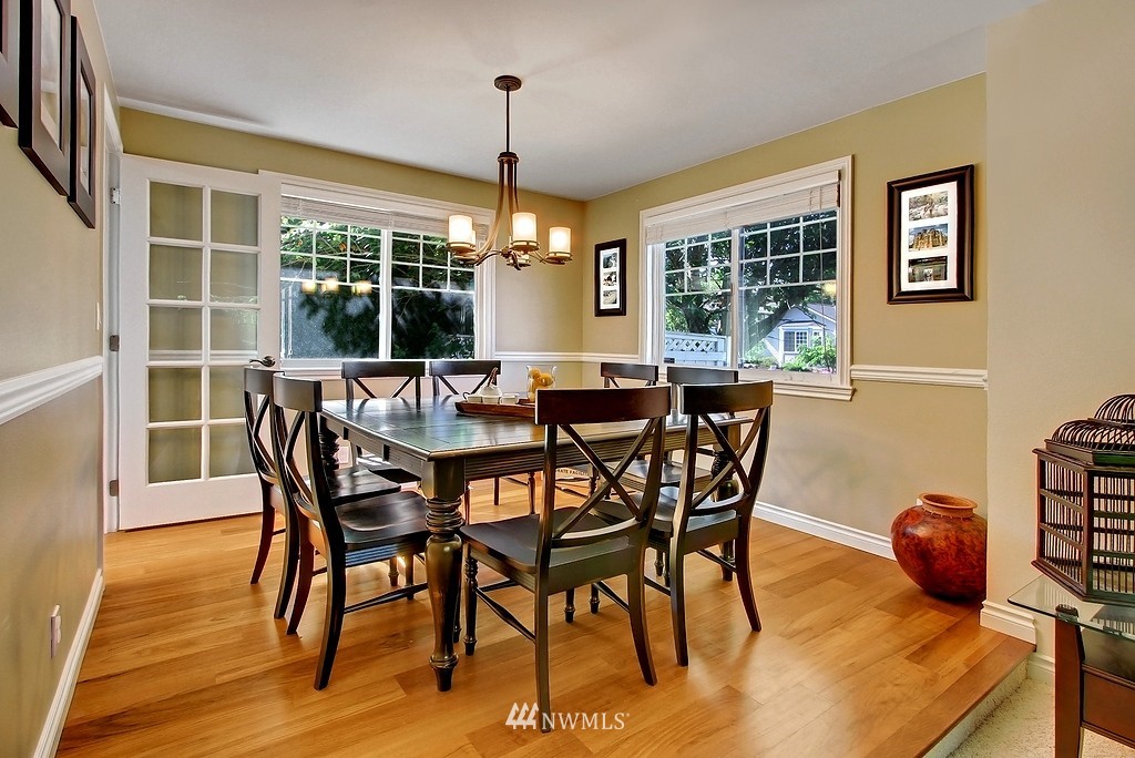 19305 133rd Place Southeast Renton, WA 98058 - Photo 5 of 25 Gallery Image 5