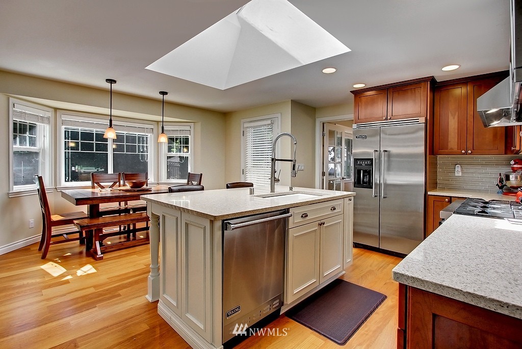 19305 133rd Place Southeast Renton, WA 98058 - Photo 8 of 25 Gallery Image 8