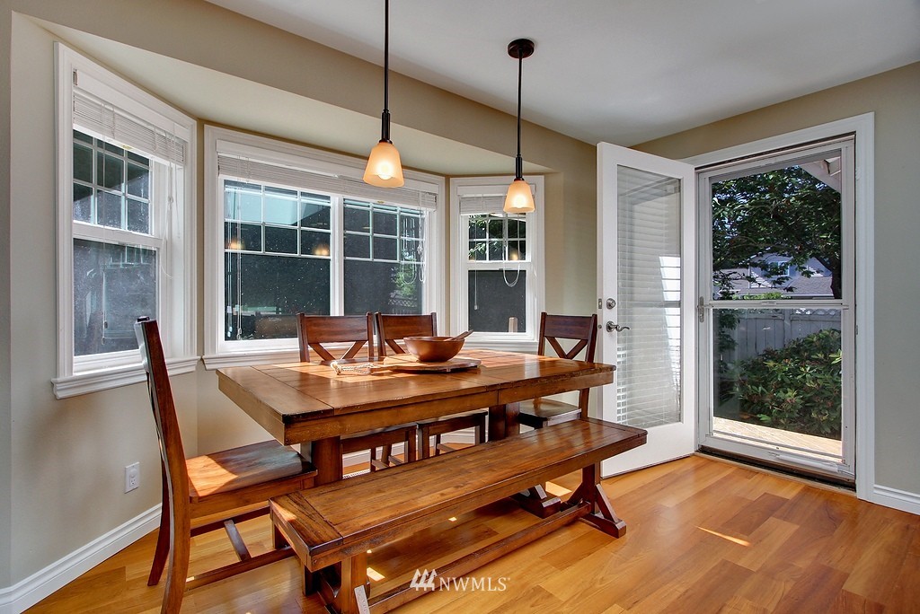 19305 133rd Place Southeast Renton, WA 98058 - Photo 9 of 25 Gallery Image 9