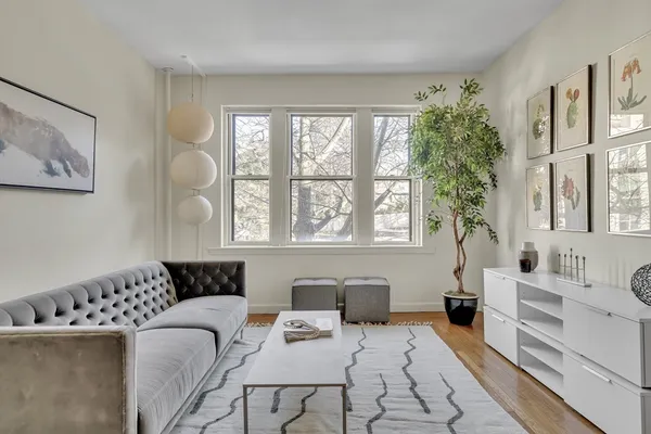 $4,800 | 66 Marshal Street, Unit 4, Brookline, MA 02446