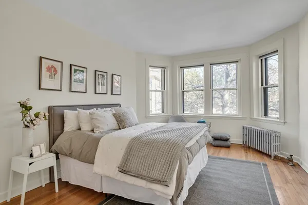 $4,800 | 66 Marshal Street, Unit 4, Brookline, MA 02446