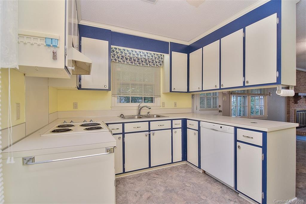 7814 Davis Road Mint Hill, NC 28227 - Photo 12 of 23 Gallery Image 12