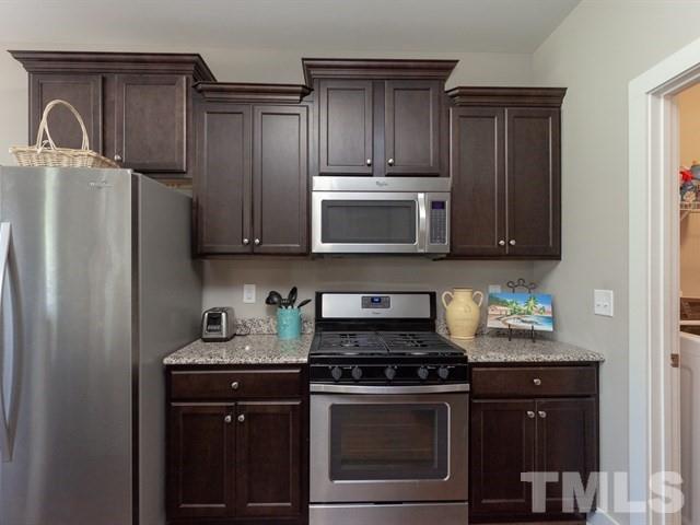 163 Red Wood Road Zebulon, NC 27597 - Photo 9 of 25 Gallery Image 9