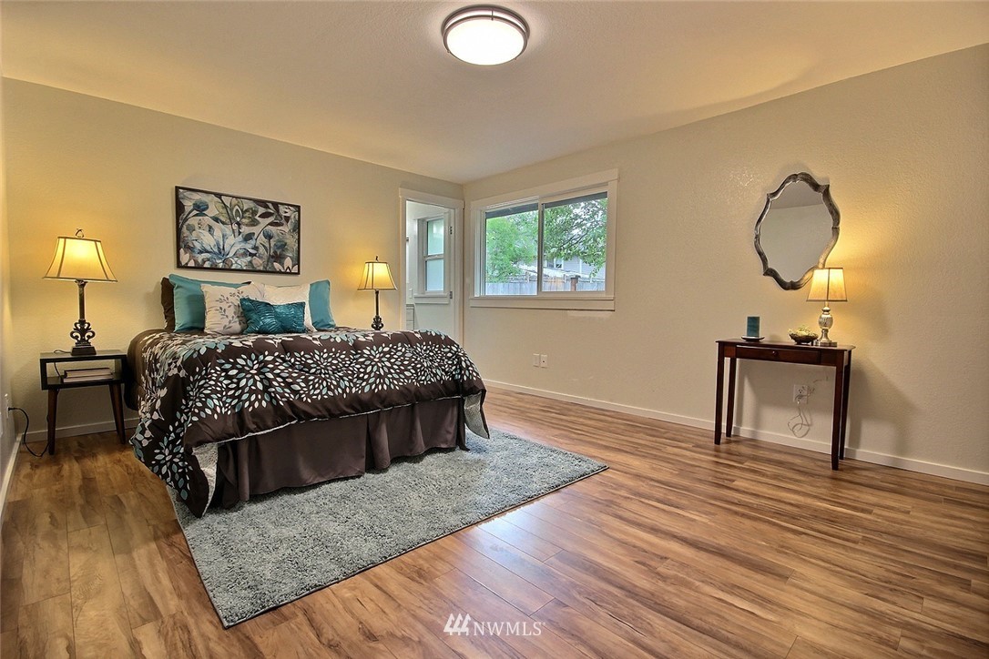 1325 234th Street Southwest Bothell, WA 98021 - Photo 11 of 25