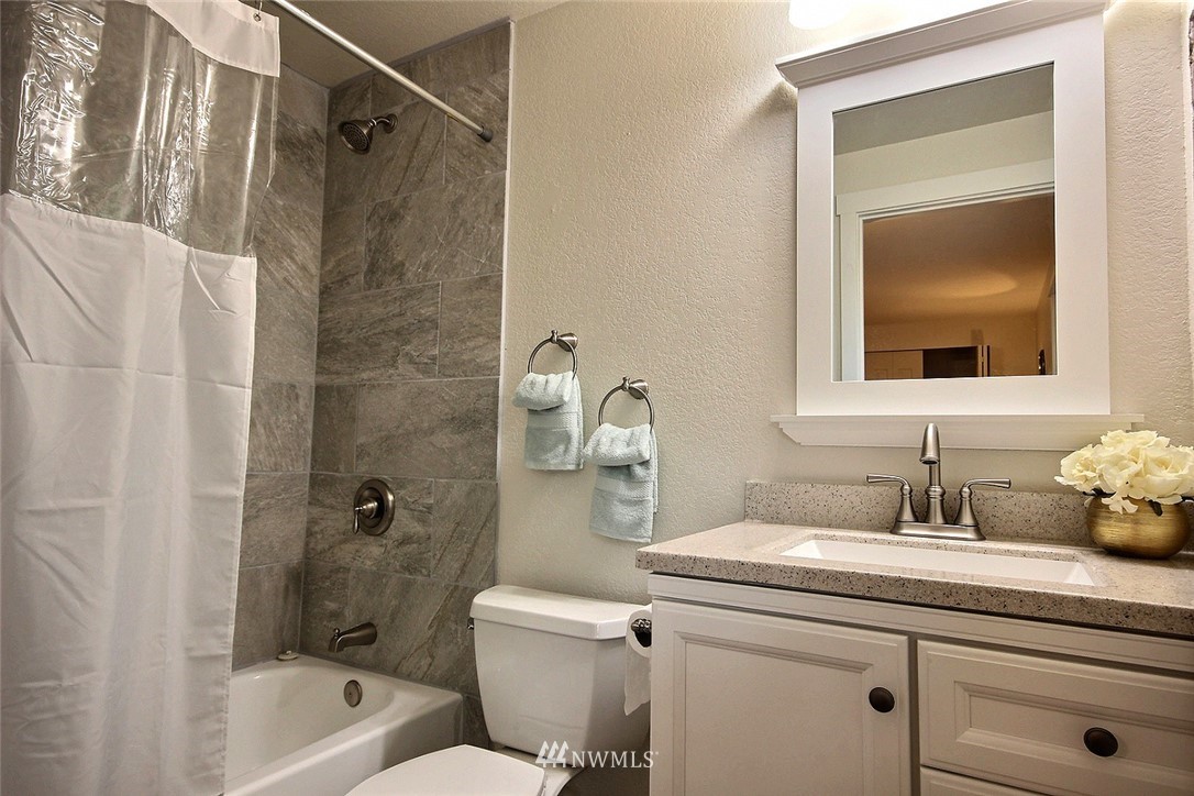 1325 234th Street Southwest Bothell, WA 98021 - Photo 12 of 25