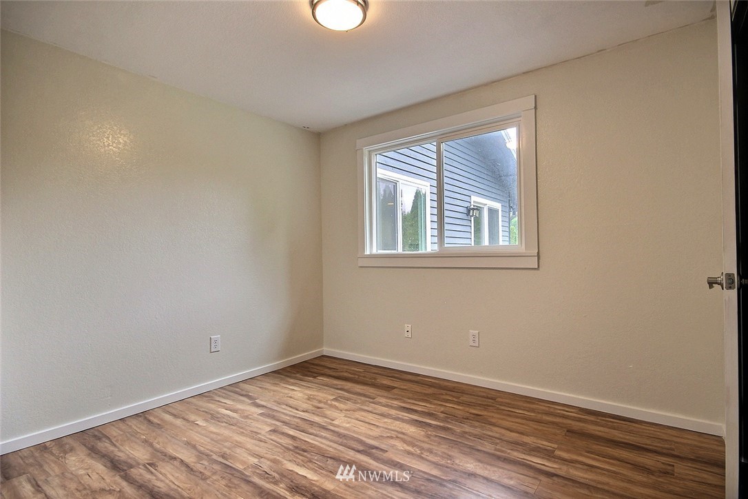 1325 234th Street Southwest Bothell, WA 98021 - Photo 16 of 25