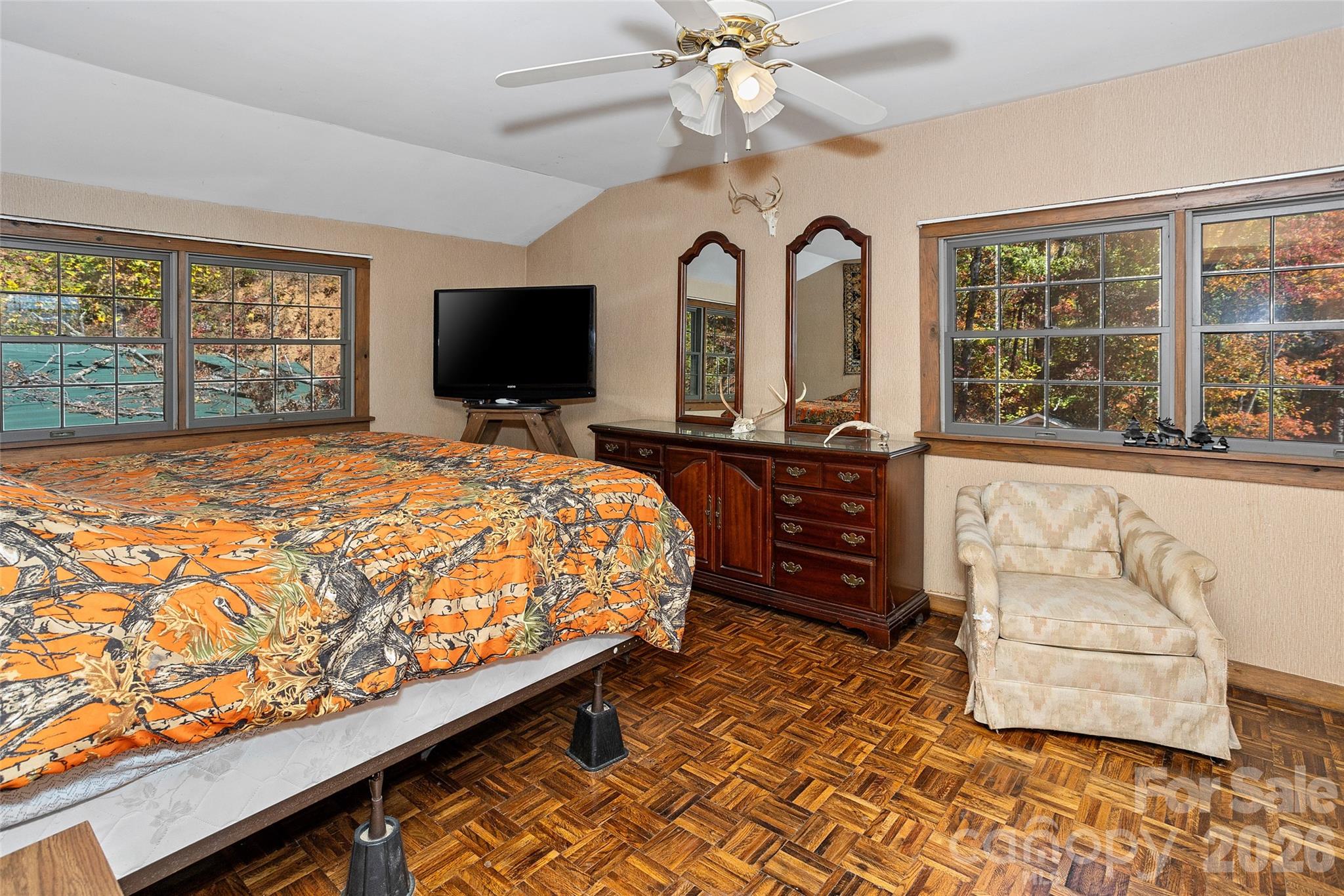 310 Log Gap Road Fairview, NC 28730 - Photo 32 of 47