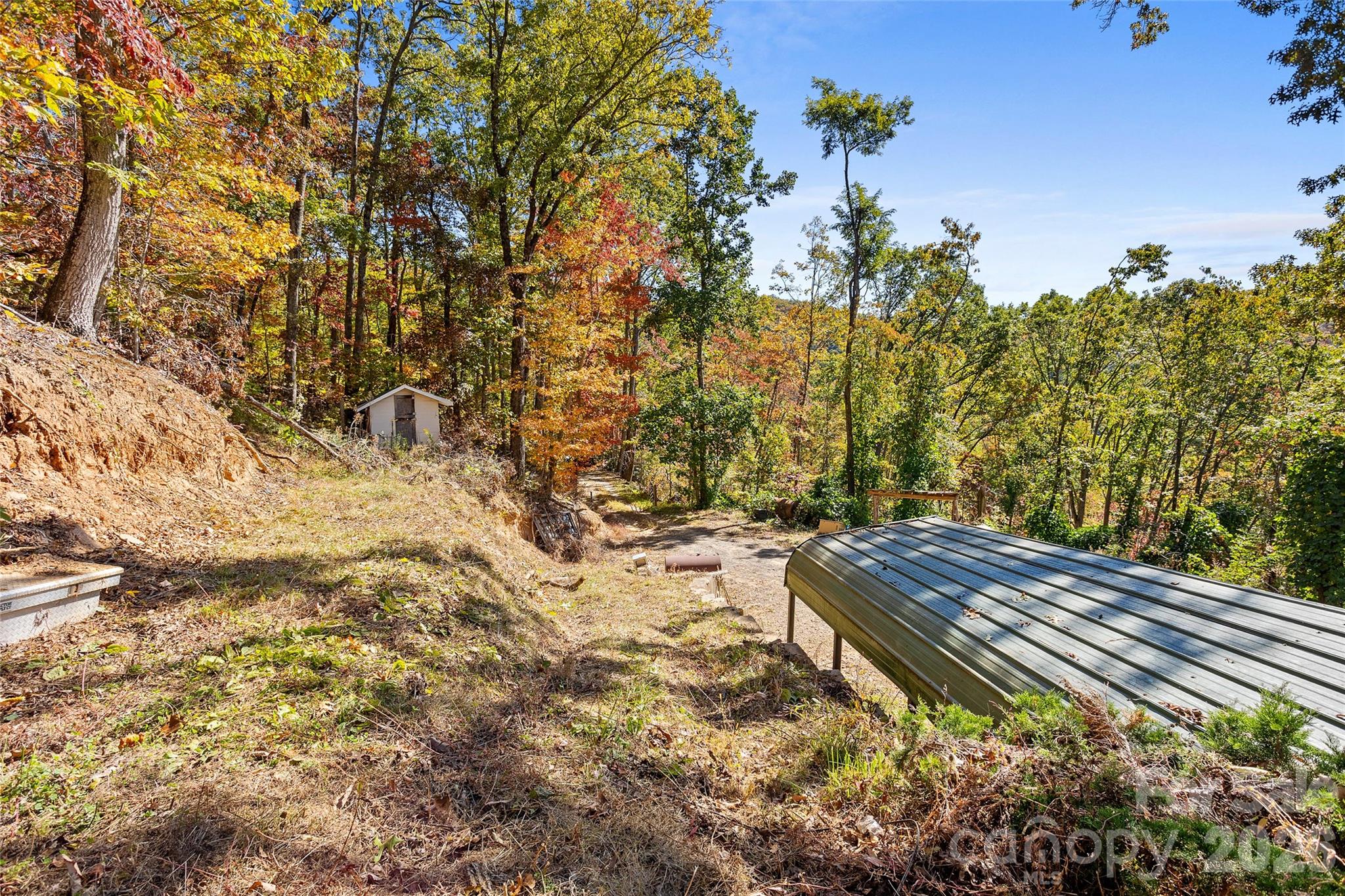 310 Log Gap Road Fairview, NC 28730 - Photo 8 of 47