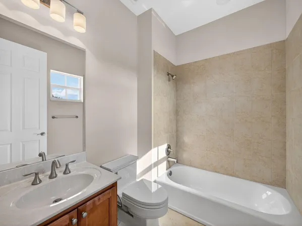$8,500 | 12054 Aviles Circle, Palm Beach Gardens, FL 33418