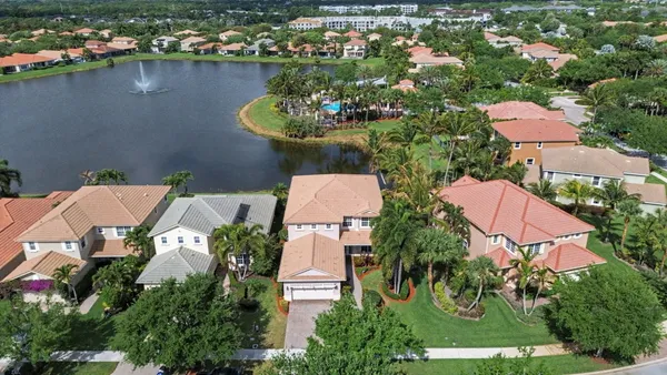$8,500 | 12054 Aviles Circle, Palm Beach Gardens, FL 33418