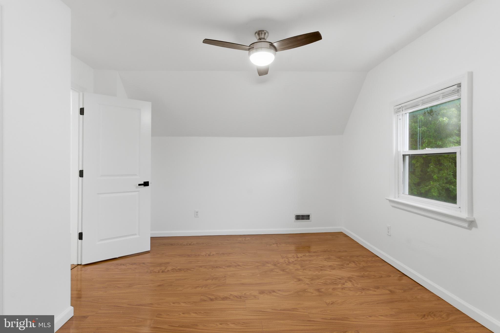 1511 Crest Road Silver Spring, MD 20902 - Photo 37 of 66