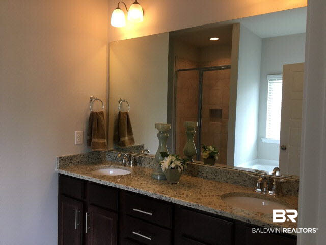 12211 Ariel Way Spanish Fort, AL 36527 - Photo 7 of 11 master bath
