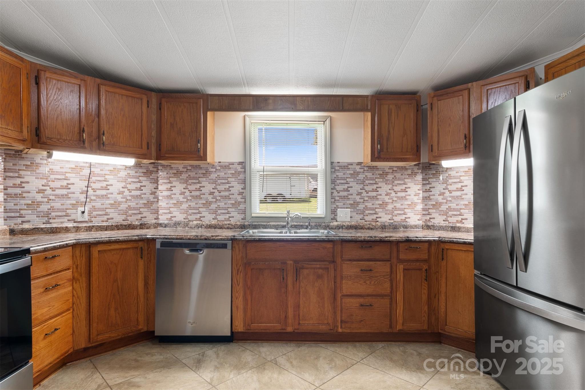 4648 Rifle Range Road Conover, NC 28613 - Photo 5 of 31 Gallery Image 5