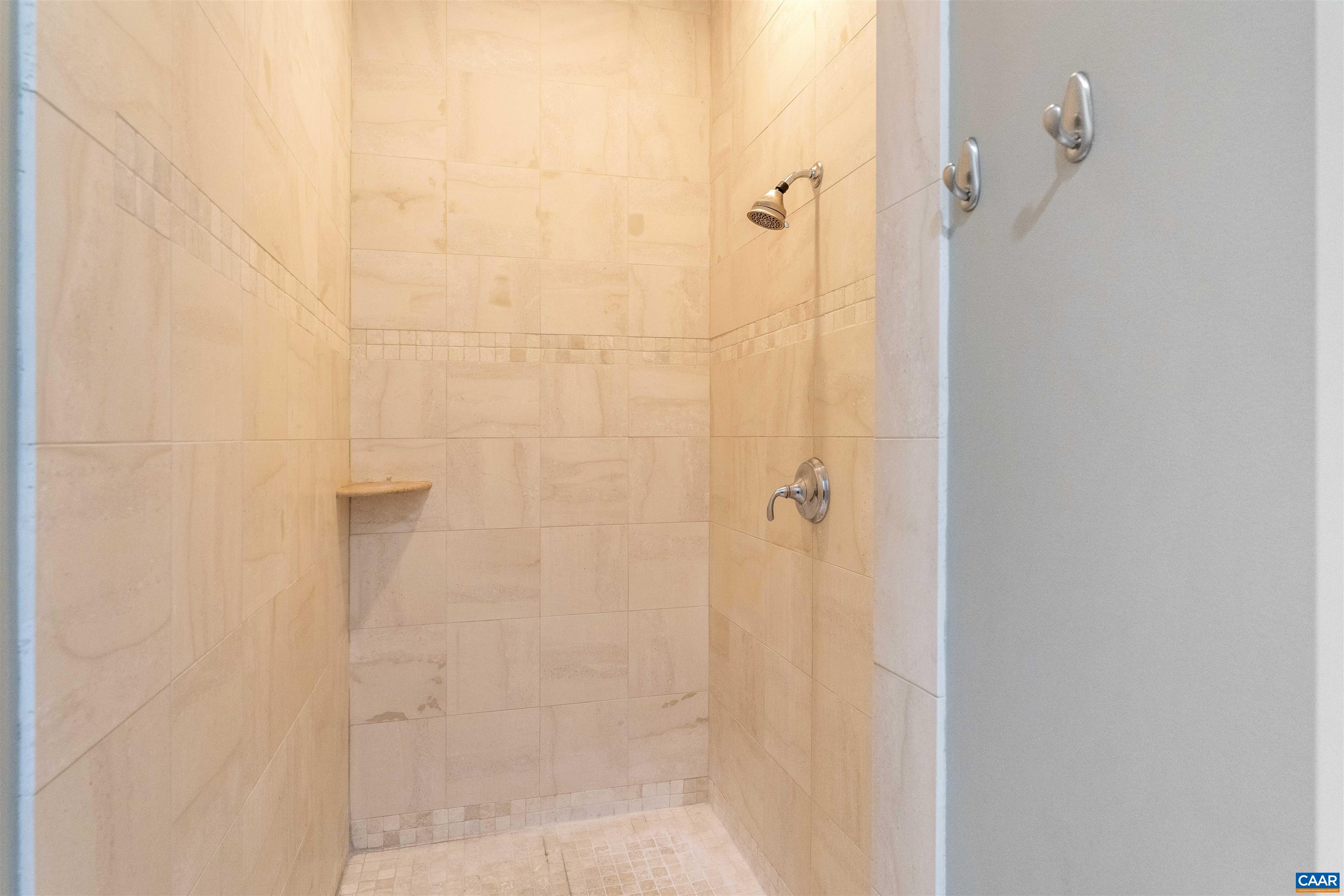 112 5th Street Southeast, Unit 3D RENTAL Charlottesville, VA 22902 - Photo 28 of 33