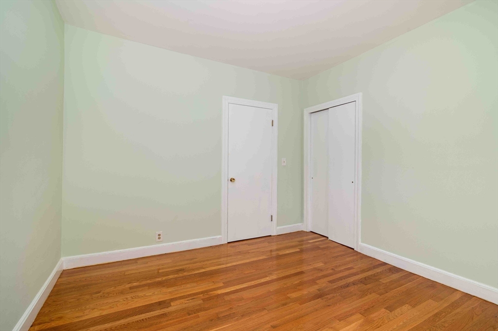 34 Spring Hill Road Boston, MA 02136 - Photo 33 of 37