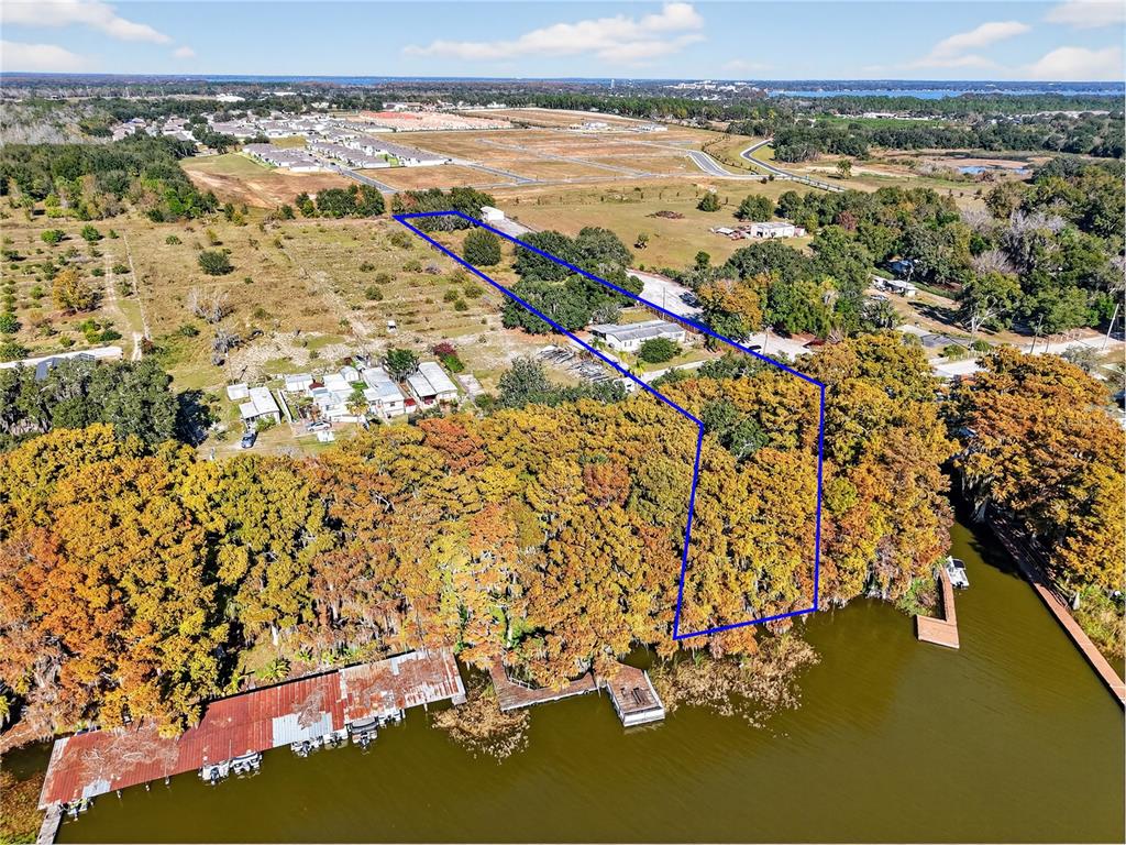 11911 Lane Park Road Tavares, FL 32778 - Photo 3 of 30 a view of an ocean view