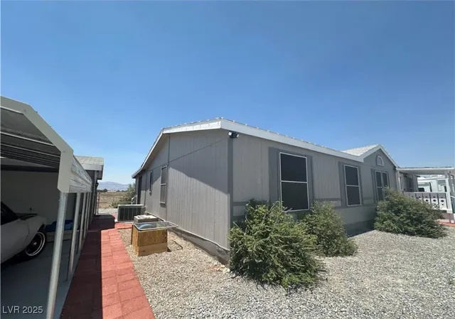 $2,300 | 3600 Tournament Avenue, Pahrump, NV 89048