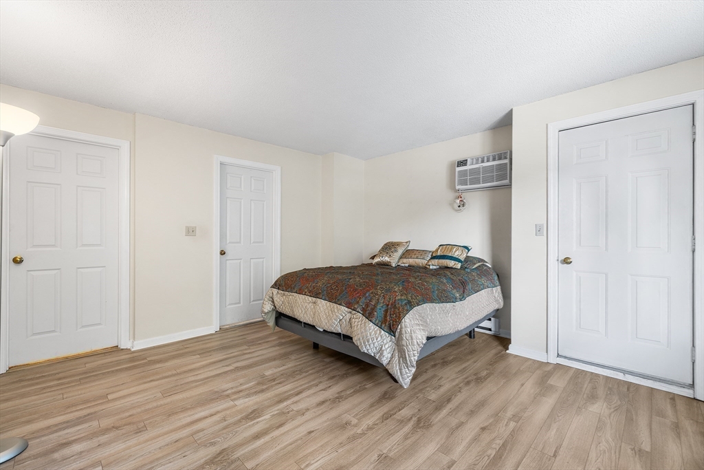 10 Rutledge Street, Unit 2F Worcester, MA 01604 - Photo 9 of 20 Gallery Image 9