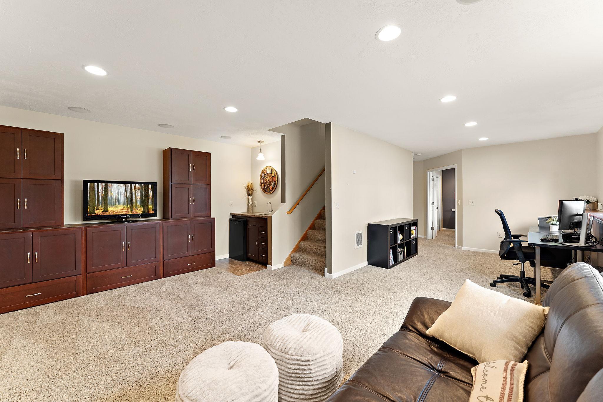 12685 Adeline Way Rogers, MN 55374 - Photo 4 of 27