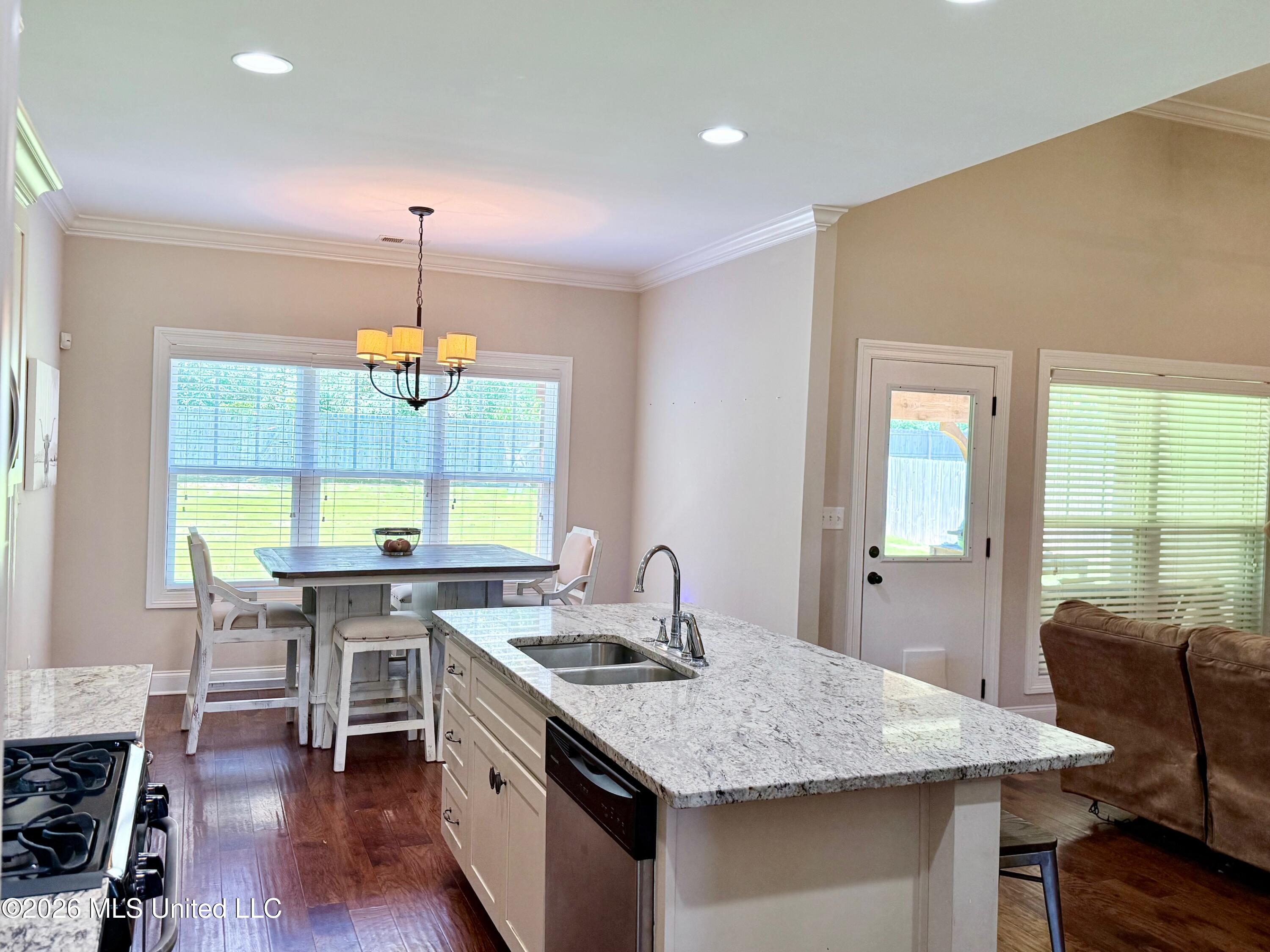 2353 Ouse Valley Lane Hernando, MS 38632 - Photo 8 of 33 Kitchen