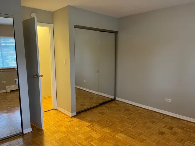 $1,400 | 875 Tree Lane, Unit 204, Prospect Heights, IL 60070