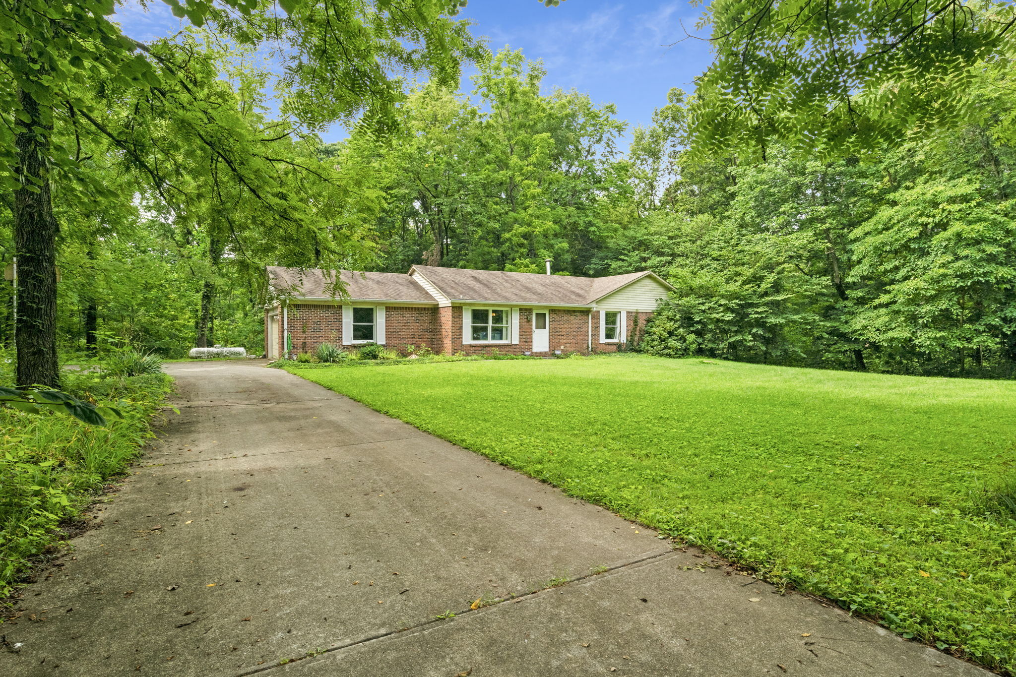 1260 North Olive Church Road Paragon, IN 46166 - Photo 2 of 41 Gallery Image 2