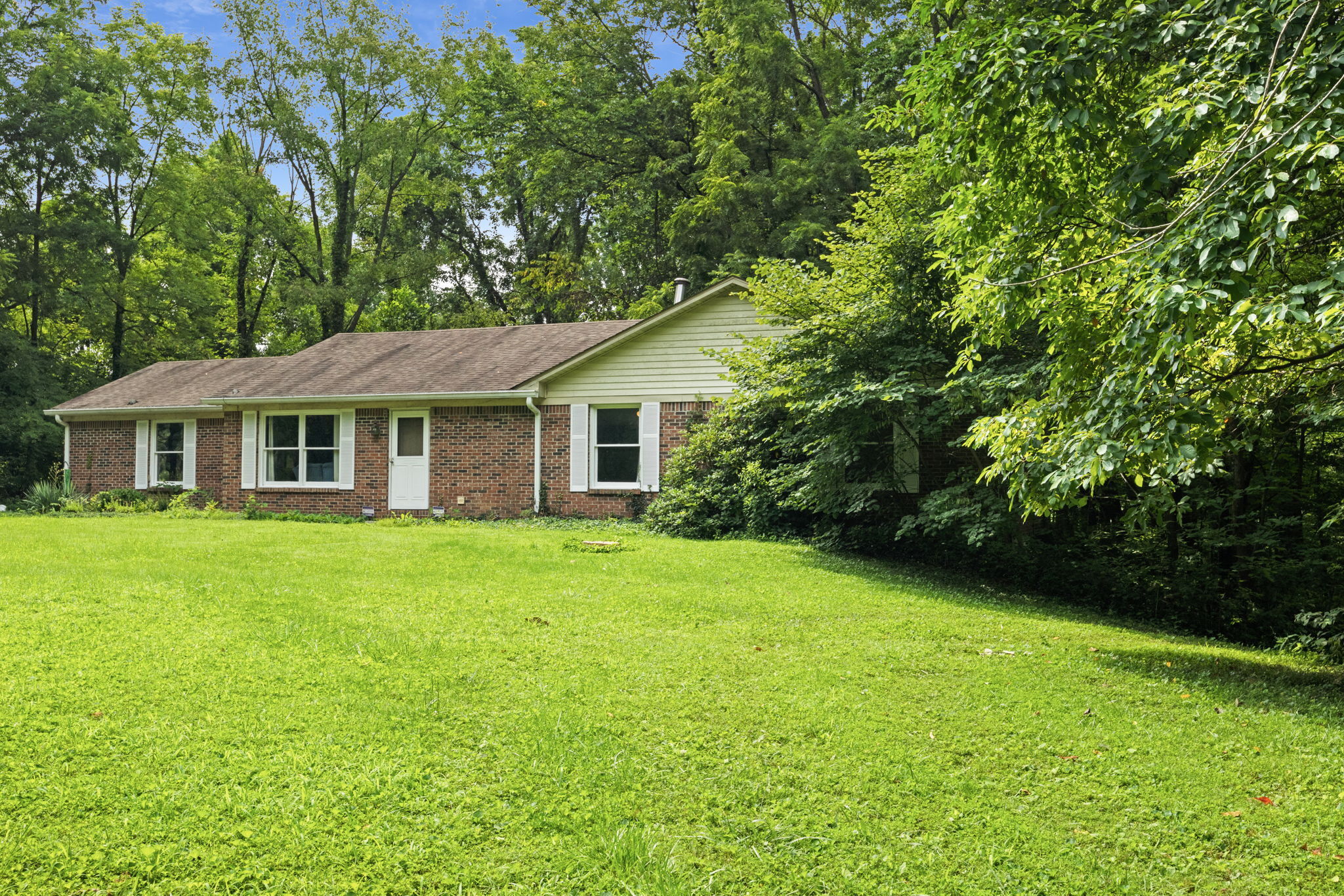 1260 North Olive Church Road Paragon, IN 46166 - Photo 5 of 41 Gallery Image 5