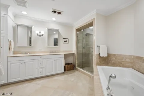 $899,000 | 19 Chadwell Place, Morristown, NJ 07960