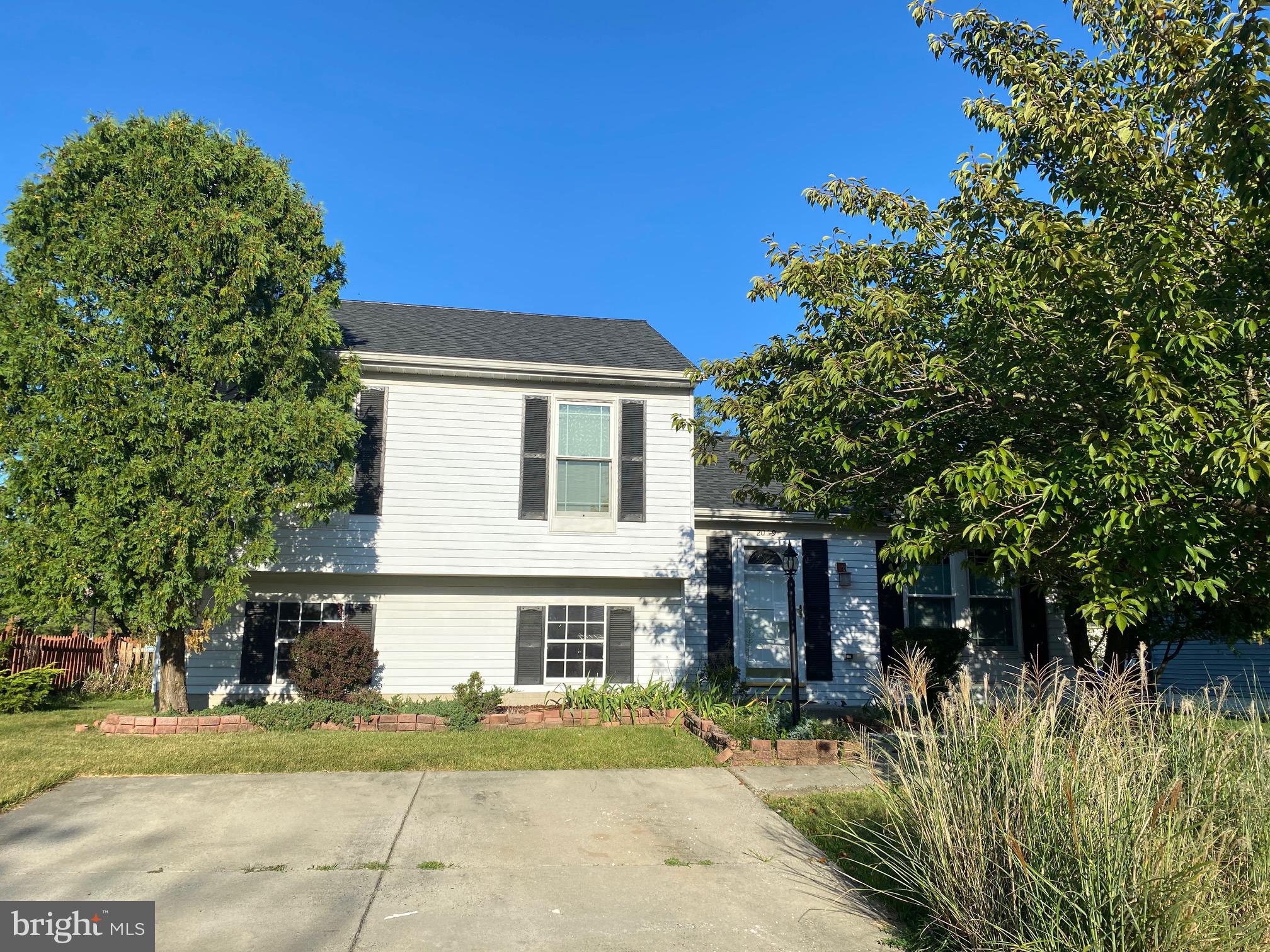 2039 Cross Trails Road Windsor Mill, MD 21244 - Photo 2 of 13 Front of the house picture #2