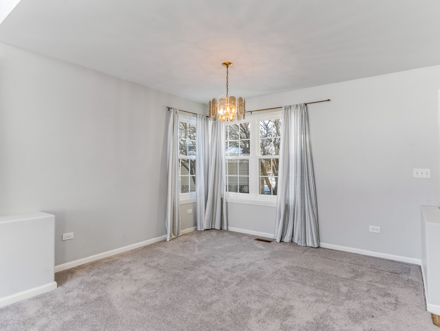 876 Brompton Court, Unit 876 Carol Stream, IL 60188 - Photo 12 of 20