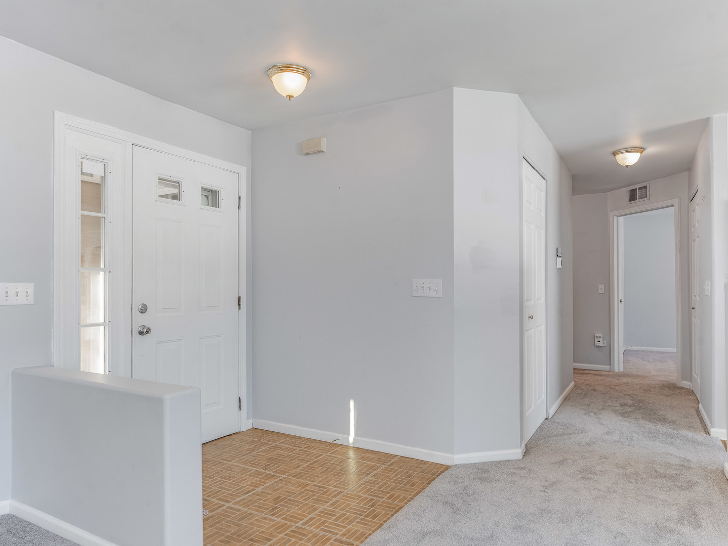 876 Brompton Court, Unit 876 Carol Stream, IL 60188 - Photo 5 of 20