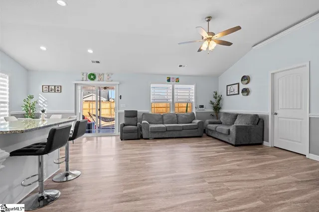 $315,000 | 1366 Romany Court, Boiling Springs, SC 29316