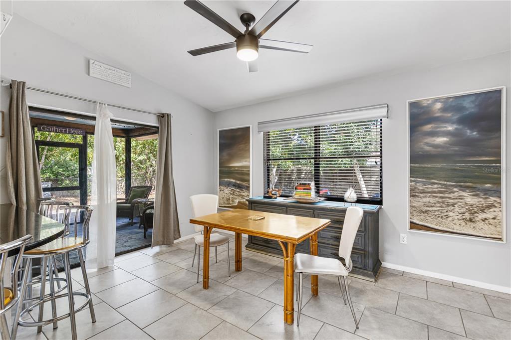 1276 Redstart Road Venice, FL 34293 - Photo 10 of 25