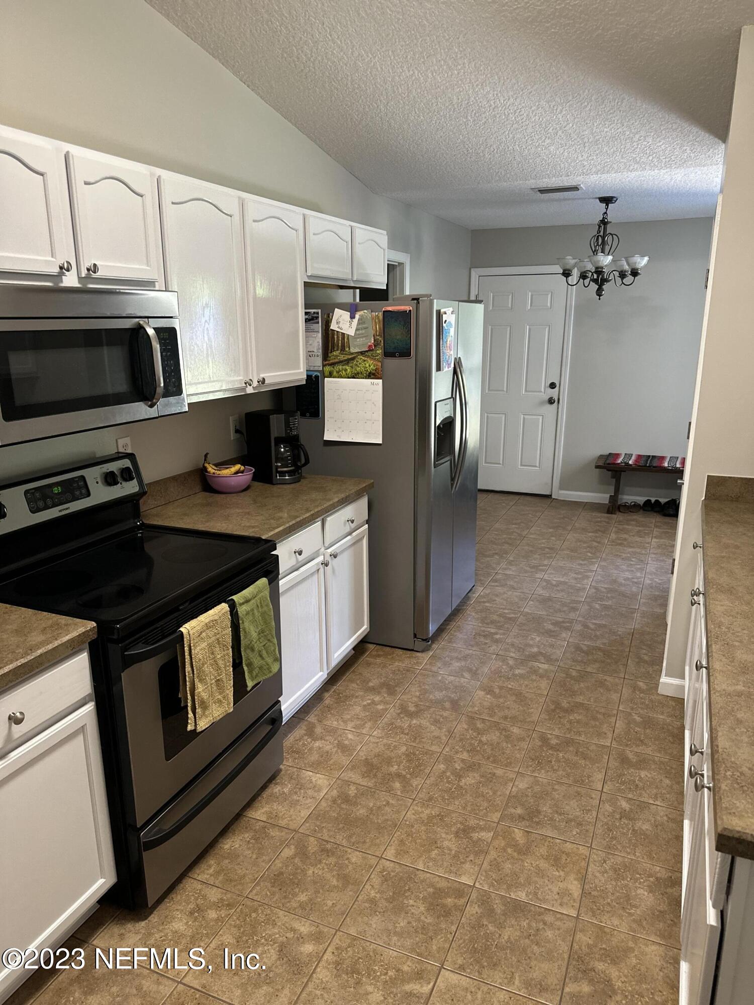 555 Kay Road Middleburg, FL 32068 - Photo 8 of 37 IMG-3560