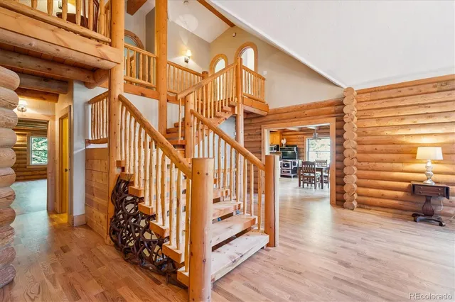 a view of entryway with a hardwood