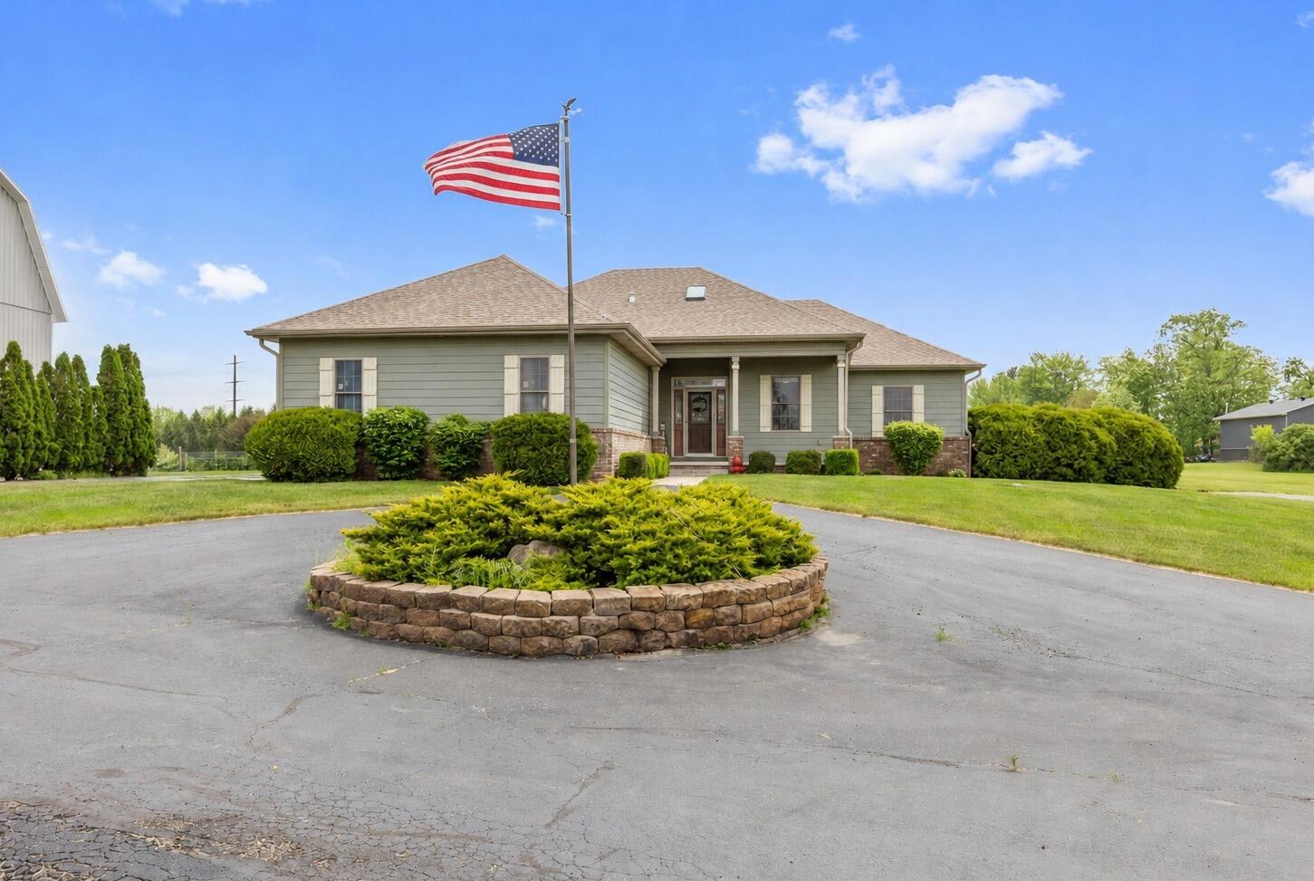 91 South 600 West Hebron, IN 46341 - Photo 1 of 27 1451x973
