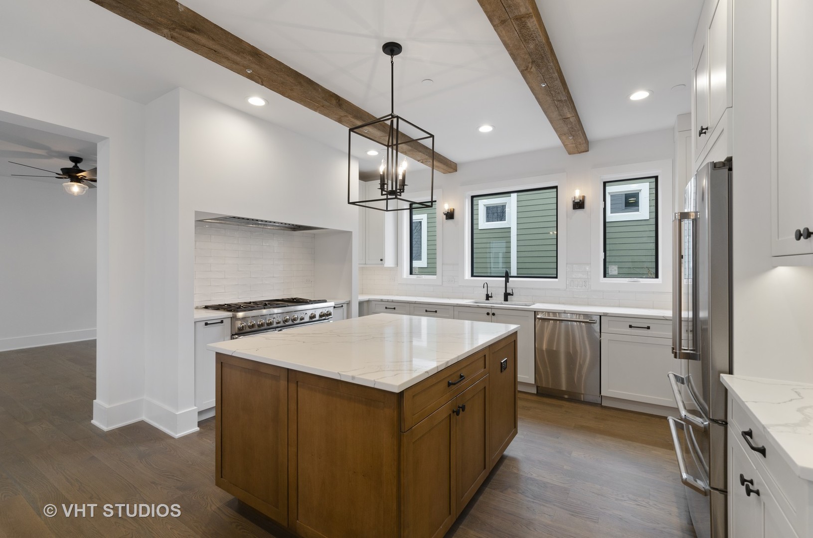 717 Meadow Lane Libertyville, IL 60048 - Photo 5 of 23 a kitchen with a stove sink and refrigerator