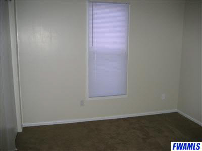 3330 East Tillman Road Fort Wayne, IN 46816 - Photo 12 of 17 Gallery Image 12